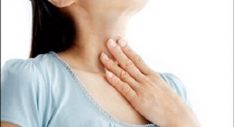 Nên đi khám ngay nếu có các biểu hiện của ung thư thực quản này