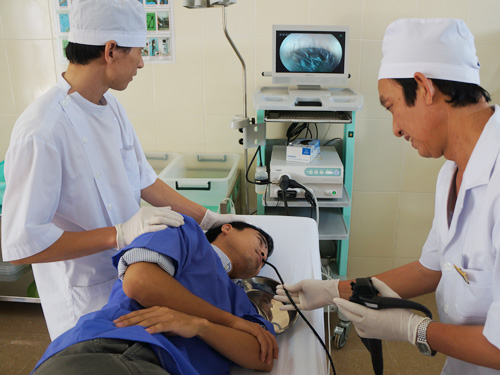 Phát hiện bệnh trào ngược dạ dày bằng nội soi