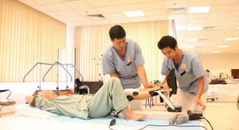 Sau tai biến mạch máu não, người bệnh nên ăn gì?