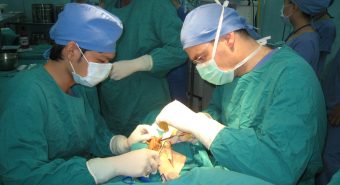Điều trị ung thư cổ tử cung bằng phương pháp phẫu thuật